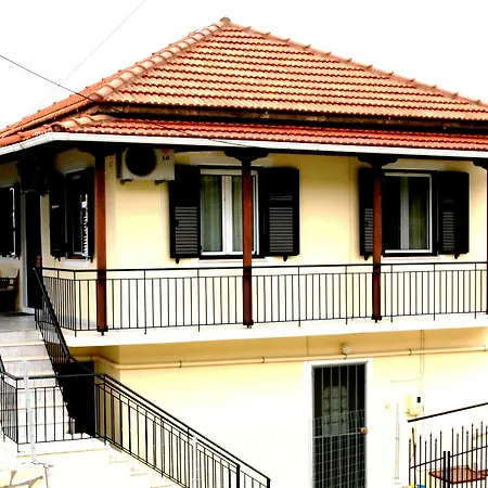Horizon View Apartment Athanion